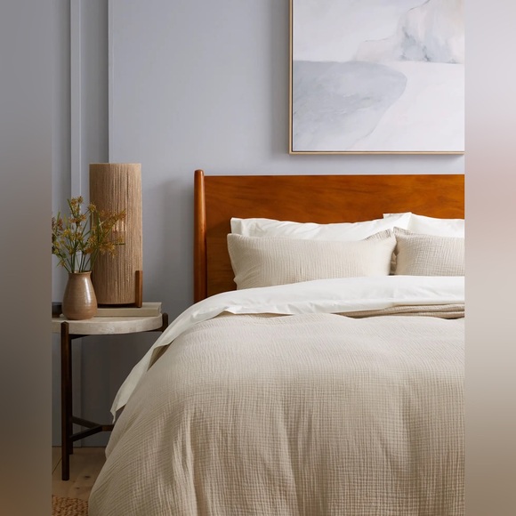 MSRP $260 Quince Organic Airy Gauze King & Cali King Duvet Cover Set In Dune - Picture 1 of 6